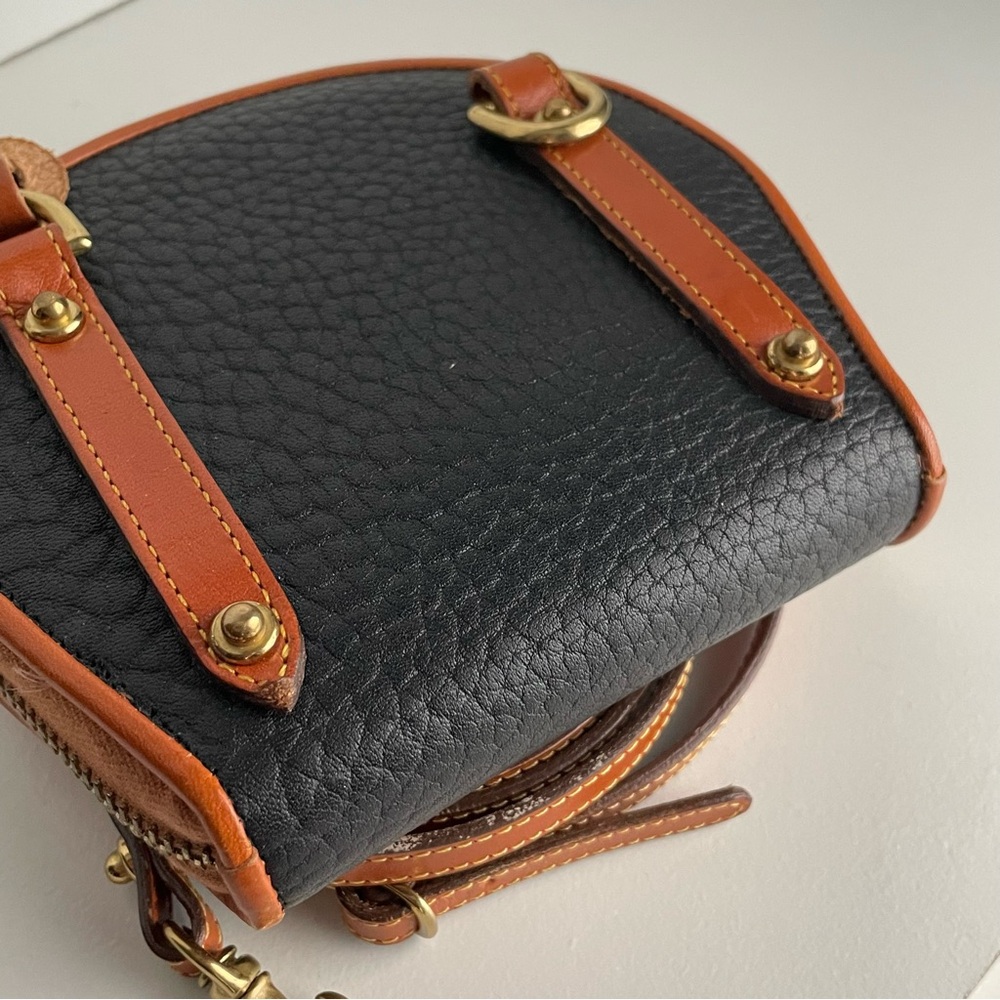Dooney & Bourke Brown Leather Crossbody Wallet Bag - Picture 6 of 16